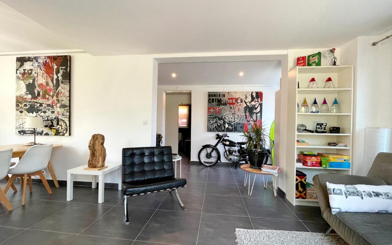 Art_Booking . . . By Benoit_B Duingt Exterior foto